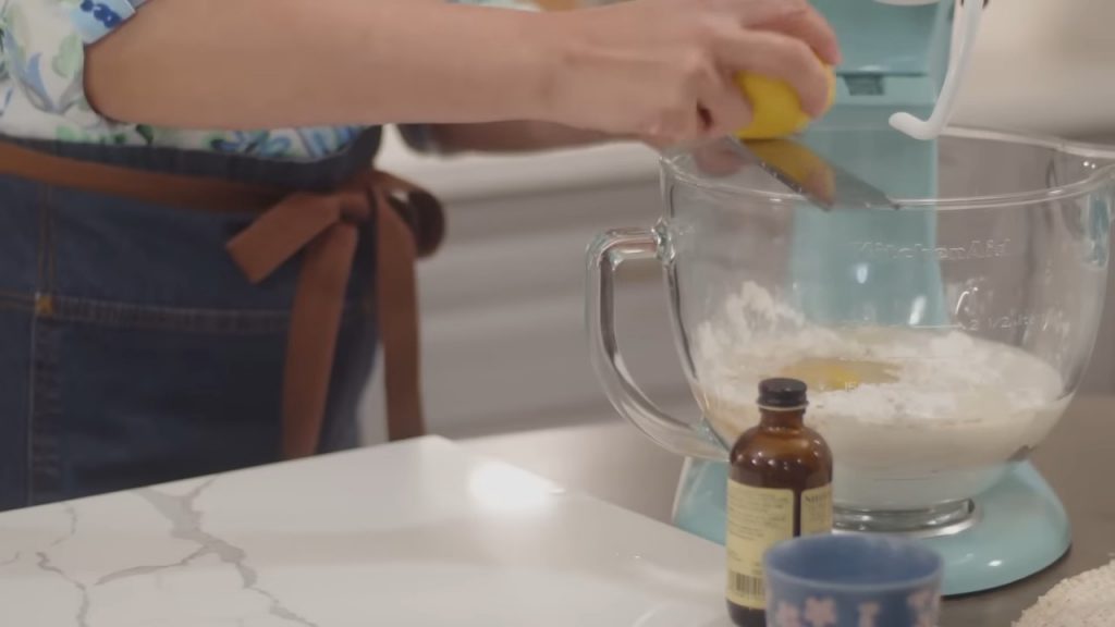 How to Bake Maritozzi - with a twist! 16 Bake Maritozzi with a twist