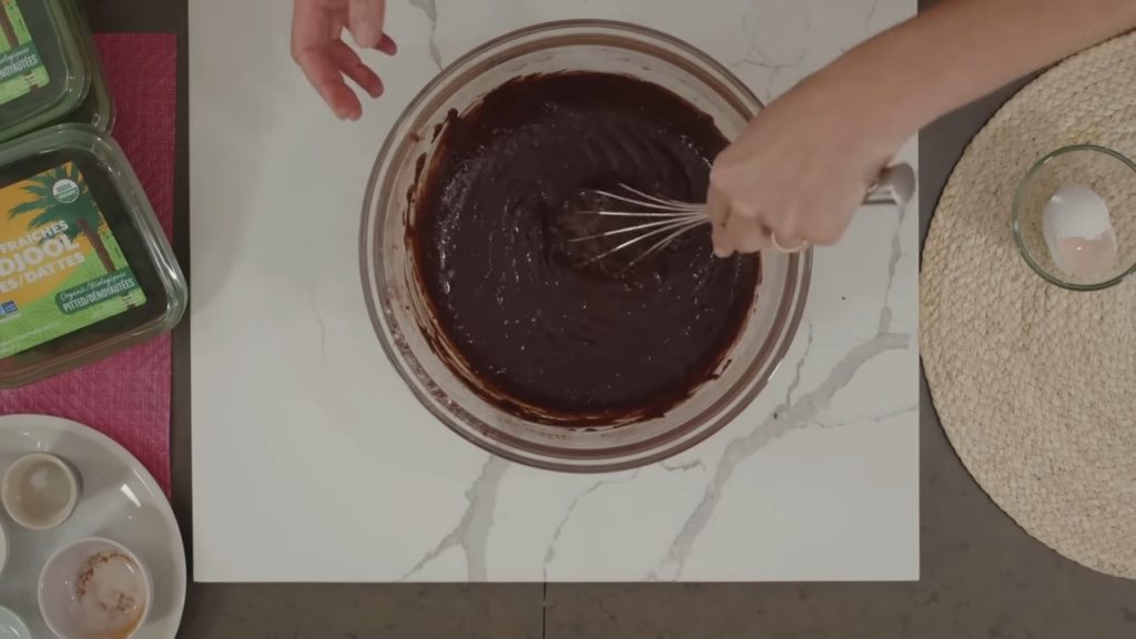 How to Make DATE SPICE CHOCOLATE CAKE 26 DATE SPICE CHOCOLATE CAKE