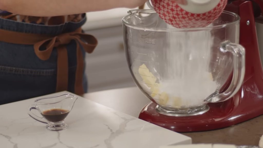 How to Make DATE SPICE CHOCOLATE CAKE 31 DATE SPICE CHOCOLATE CAKE