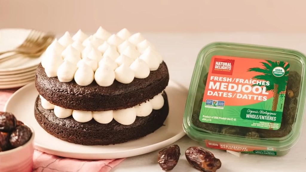 How to Make DATE SPICE CHOCOLATE CAKE 9 DATE SPICE CHOCOLATE CAKE