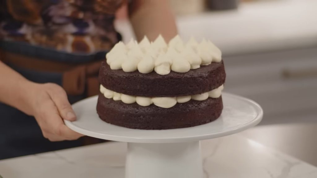 How to Make DATE SPICE CHOCOLATE CAKE 40 DATE SPICE CHOCOLATE CAKE