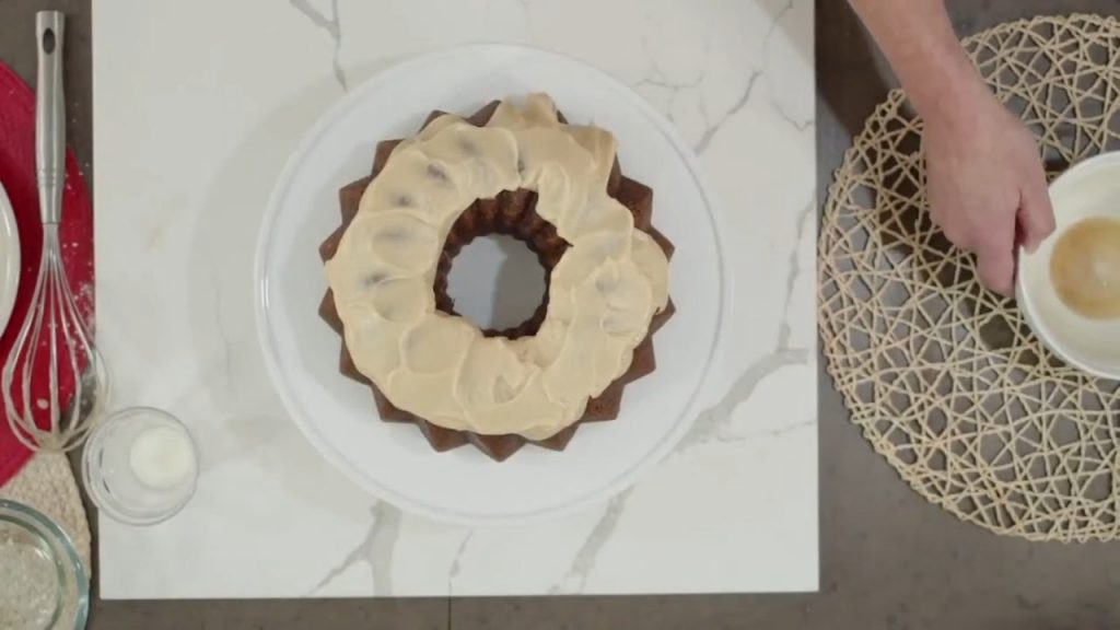 How to Bake TRIPLE GINGERBREAD BUNDT CAKE 35 TRIPLE GINGERBREAD BUNDT CAKE