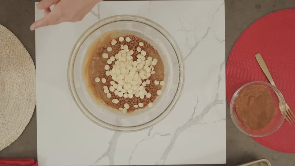 How to Make Holiday Blondies 30 How to Make Holiday Blondies